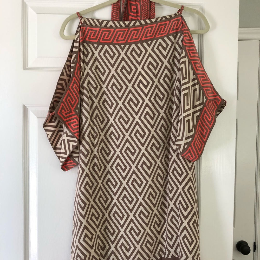 Alice & Trixie cold shoulder dress szM